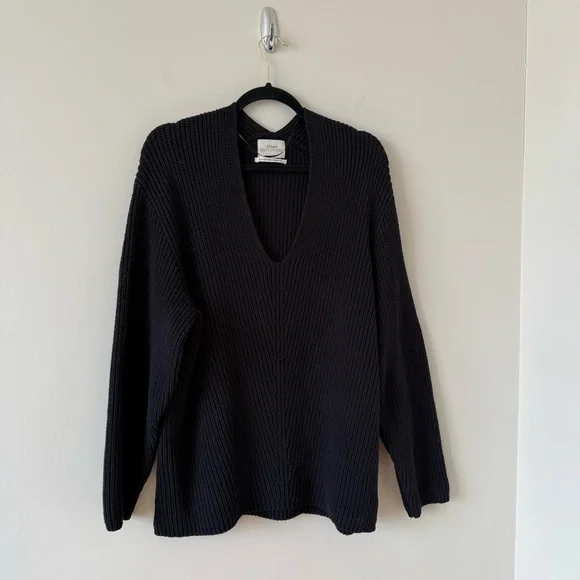 Urban Outfitters “Victoria ” Black Knit Pullover (Size:Small) - Picture 3 of 9